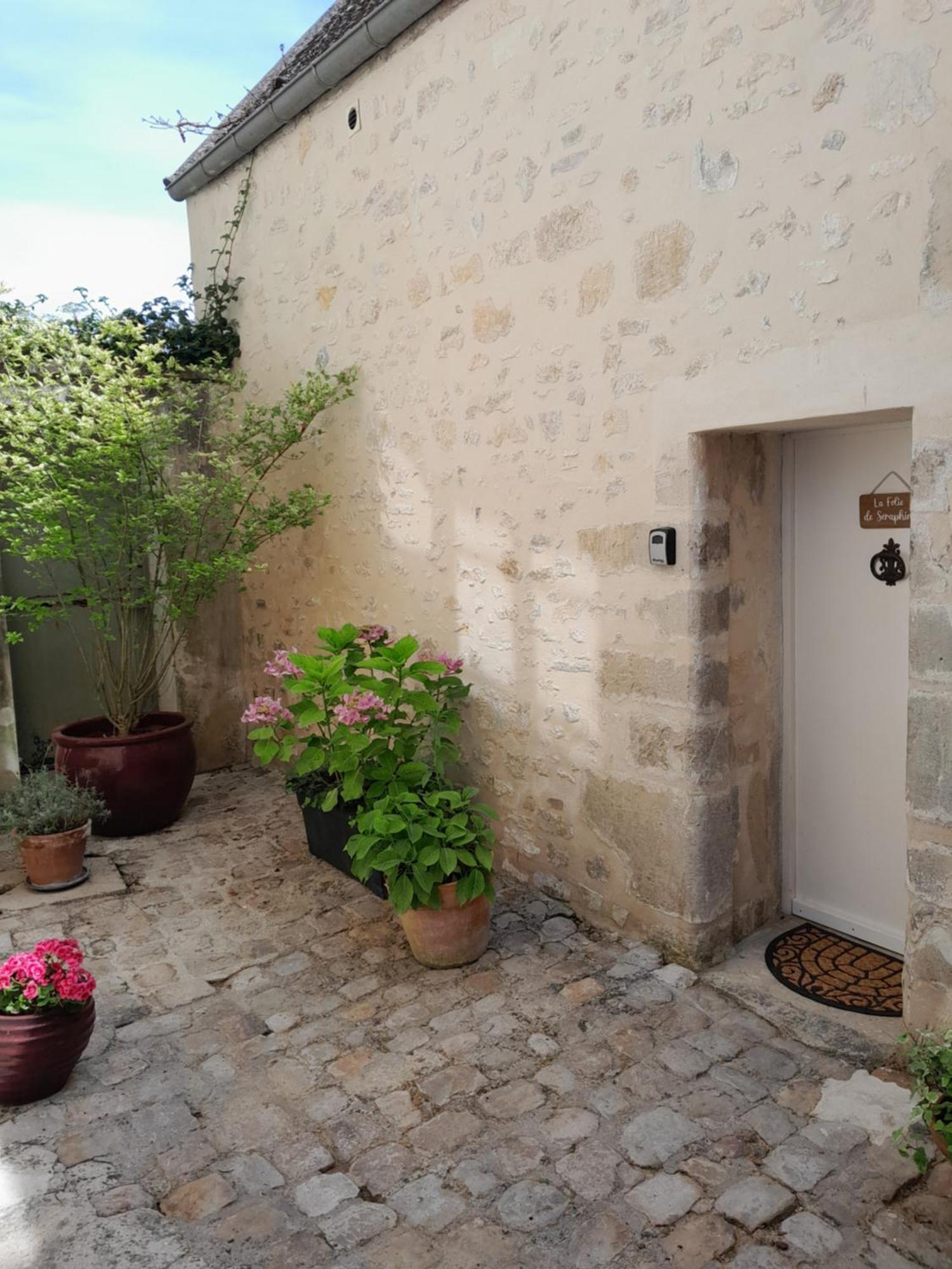 Gite La Folie De Seraphine Senlis  Exteriér fotografie