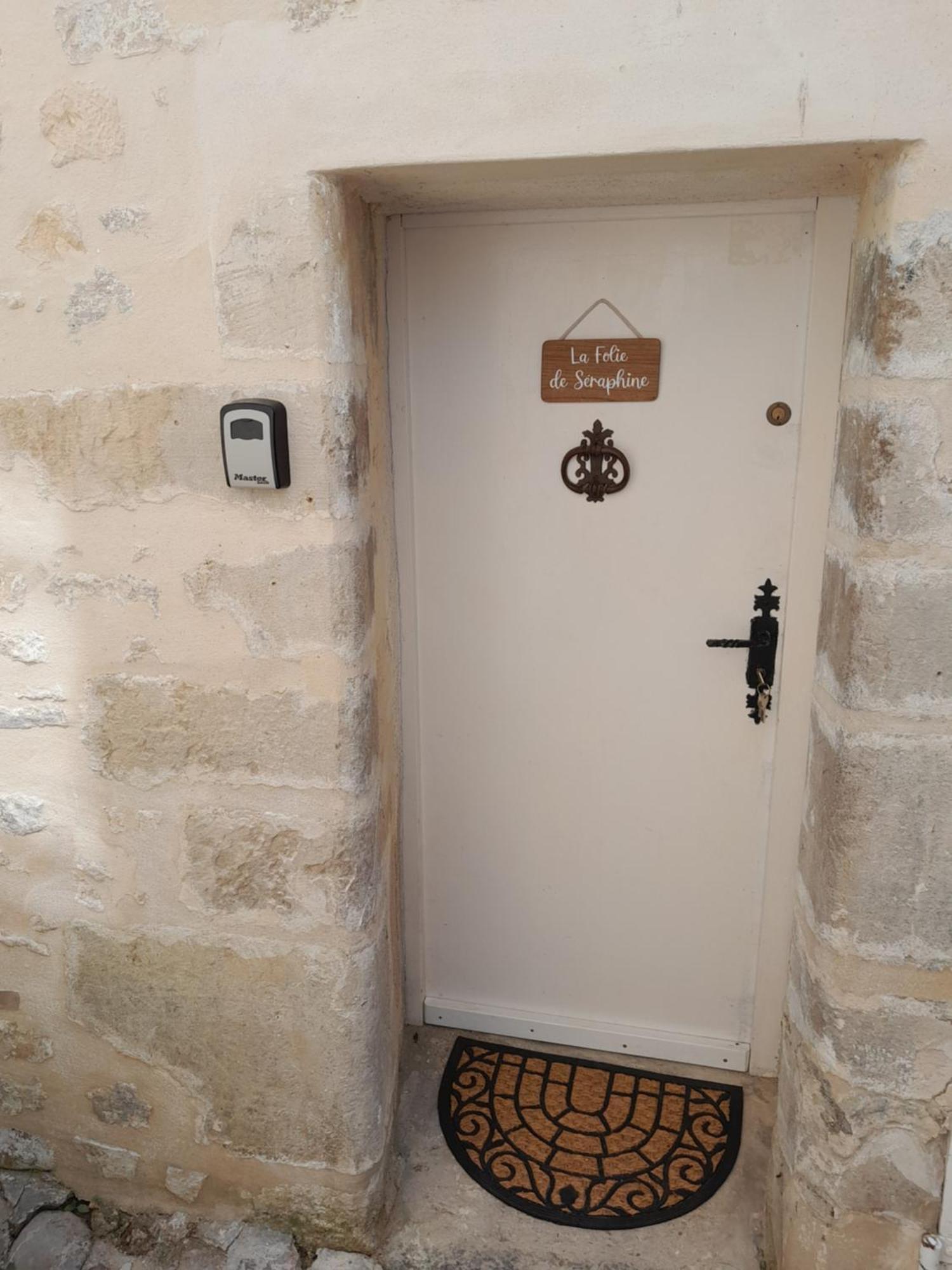 Gite La Folie De Seraphine Senlis  Exteriér fotografie